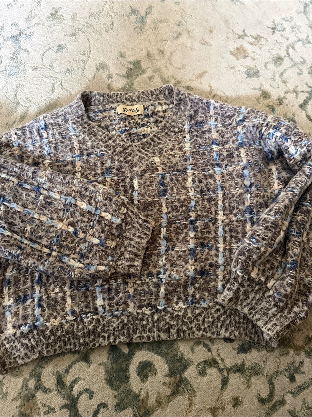 Listicle Gray Crewneck Sweater with Blue Accents